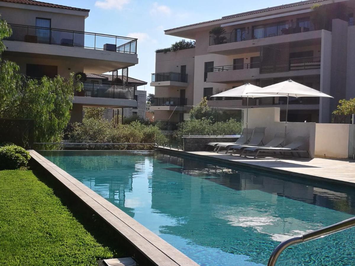 Exclusive Resort Apartments With Parking Saint-Tropez Exterior photo