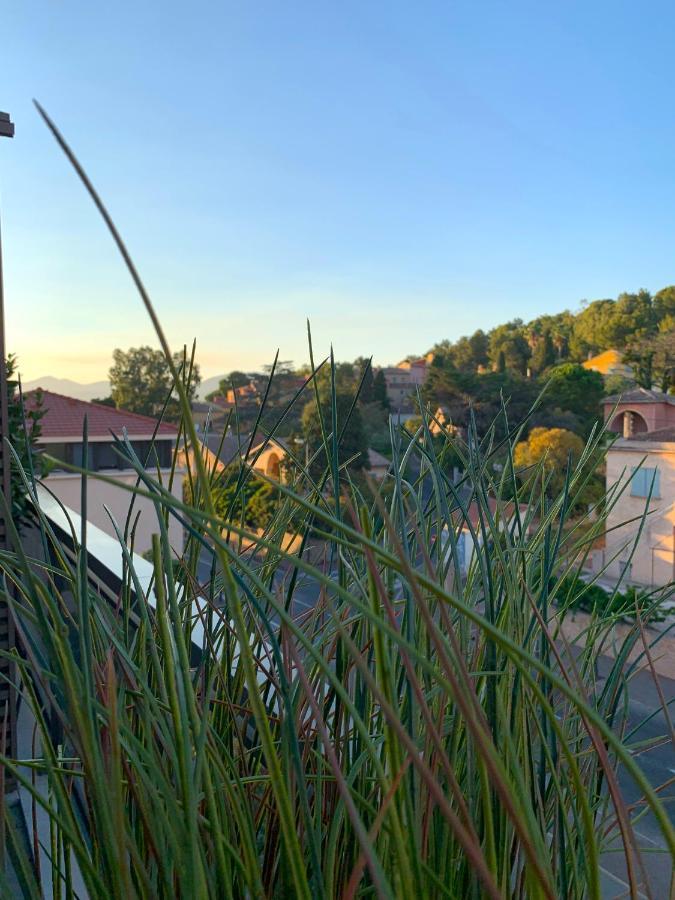 Exclusive Resort Apartments With Parking Saint-Tropez Exterior photo
