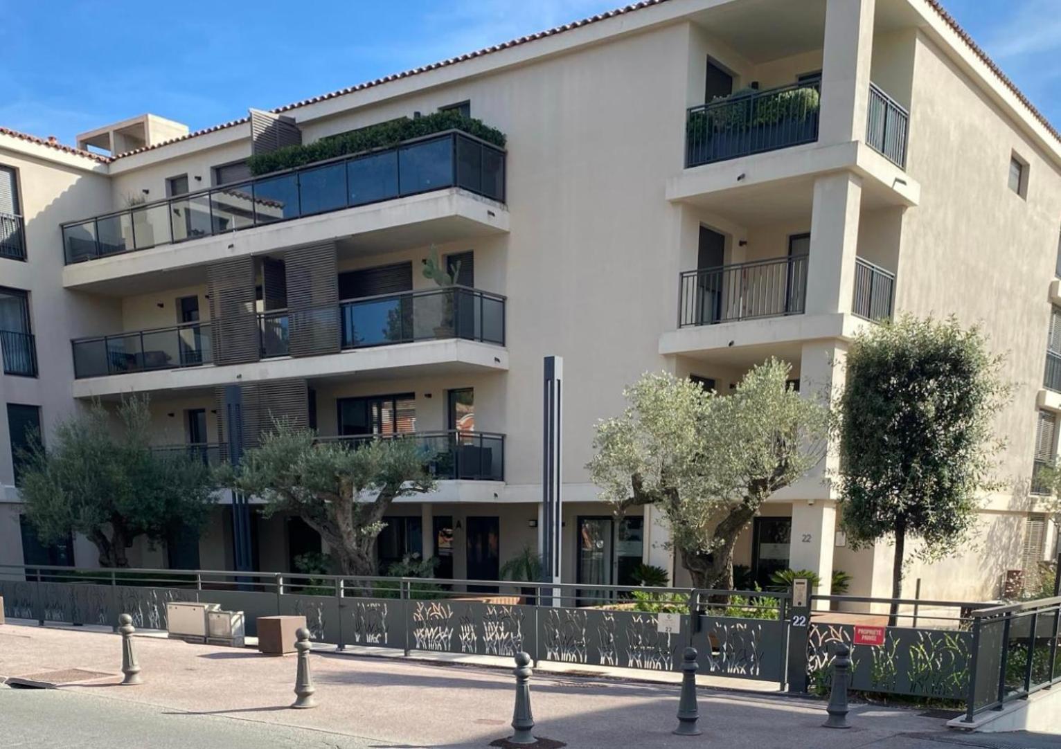 Exclusive Resort Apartments With Parking Saint-Tropez Exterior photo